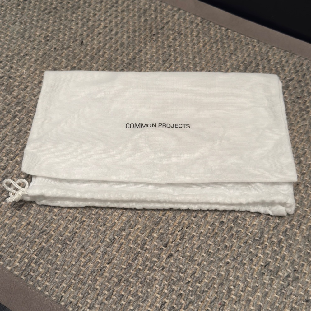 Common Projects White Dust Bag - Picture 2 of 3